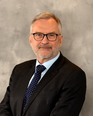 Portrett av PST-sjef Hans Sverre Sjøvold