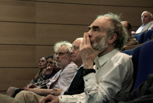 Mikhail L. Gromov holds a position as Permanent Professor, Institut des Hautes Études Scientifiques, France. Next to him is Jean Pierre Serre who was awarded the first Abel Prize in 2003. Foto: Jean-François Dars 
