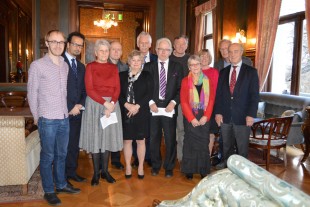 Deltakerne på nordisk menneskerettsseminar på Det Norske Videnskaps-Akademi. Akademiets preses Kirsti Strøm Bull (nr. 3 fra venstre), holdt åpningstalen. Ved siden av henne står Carol Corillon som holdt hovedforedraget. Foto: Anne-Marie Astad