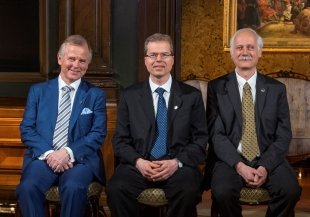 Lederne av Kavlipris-komiteene i nevrovitenskap, nanovitenskap og astrofysikk, Ole Petter Ottersen, Arne Brataas og Mats Carlsson. Foto: Thomas.Brun@ntb.no