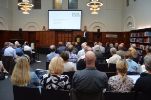 Dr Duncan Akporiaye fra FME Bio4fuels om biodrivstoff og andre verdifulle produkter. 