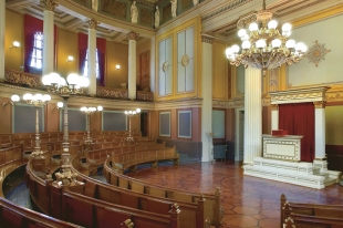 Universitetets Gamle festsal i Urbygningen i Oslo sentrum hvor Akademiets 150-årsjubileum markeres. (Foto: Ståle Skogstad)