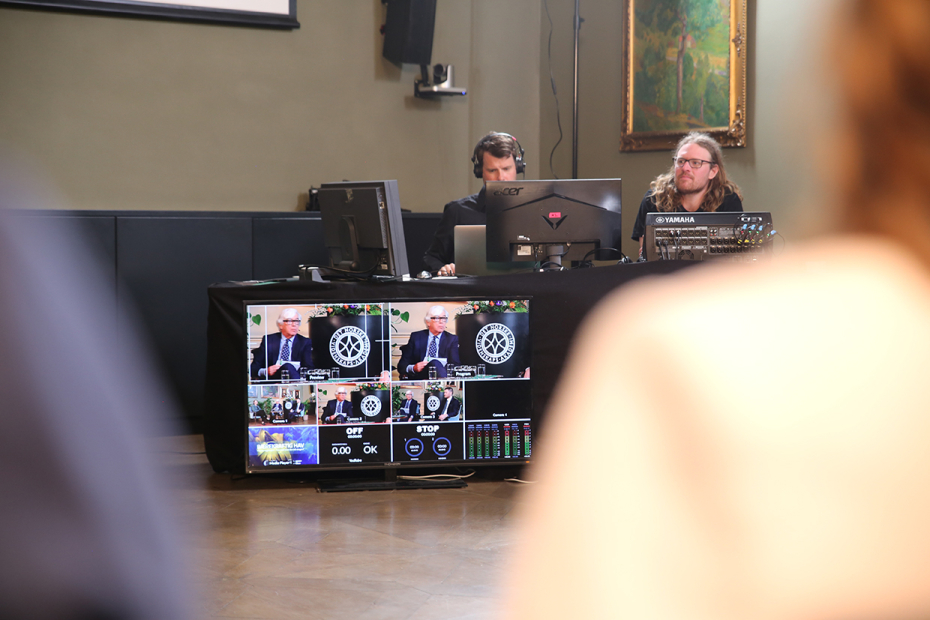 TV-monitor