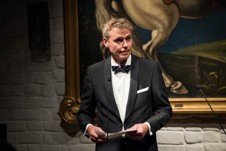 Statsråd Ola Borten Moe holder tale under regjeringens Abelbankett