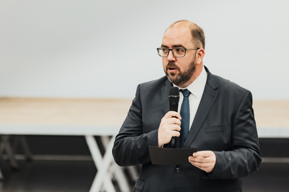 Cordian Riener under utdelingen av Holmboeprisen 2024