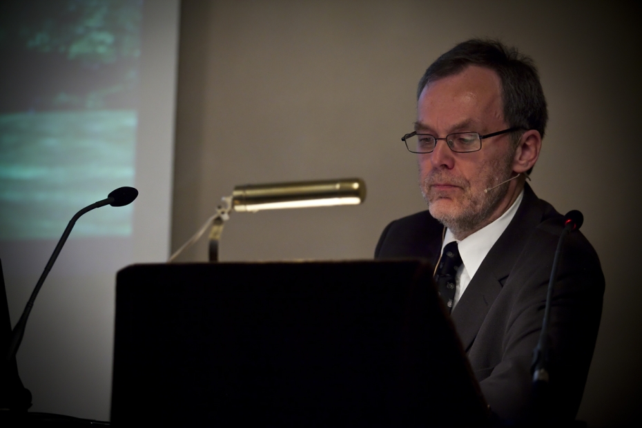 Øystein Sørensen holdt foredrag om politikeren Nansen. Foto: Eirik Baardsen