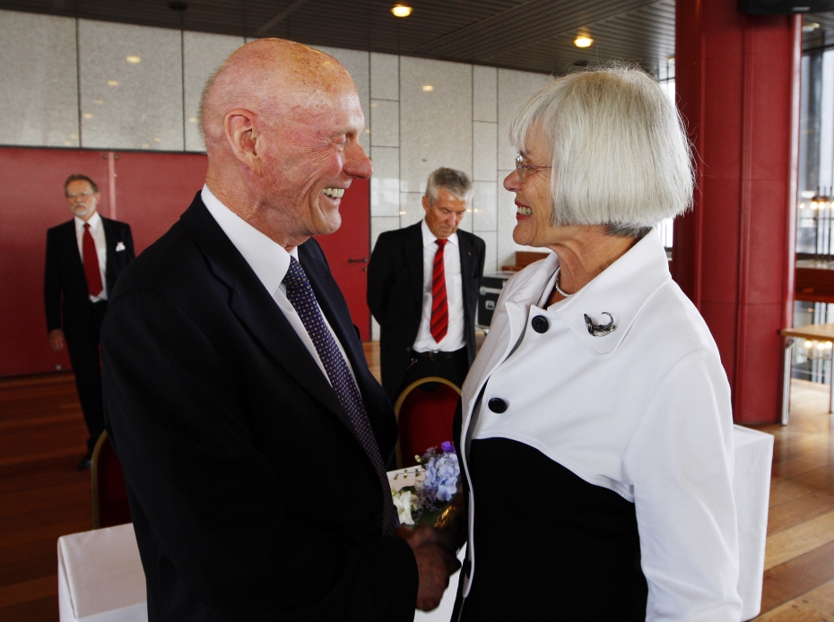 Fred Kavli and Tora Aasland at the ceremony in 2008